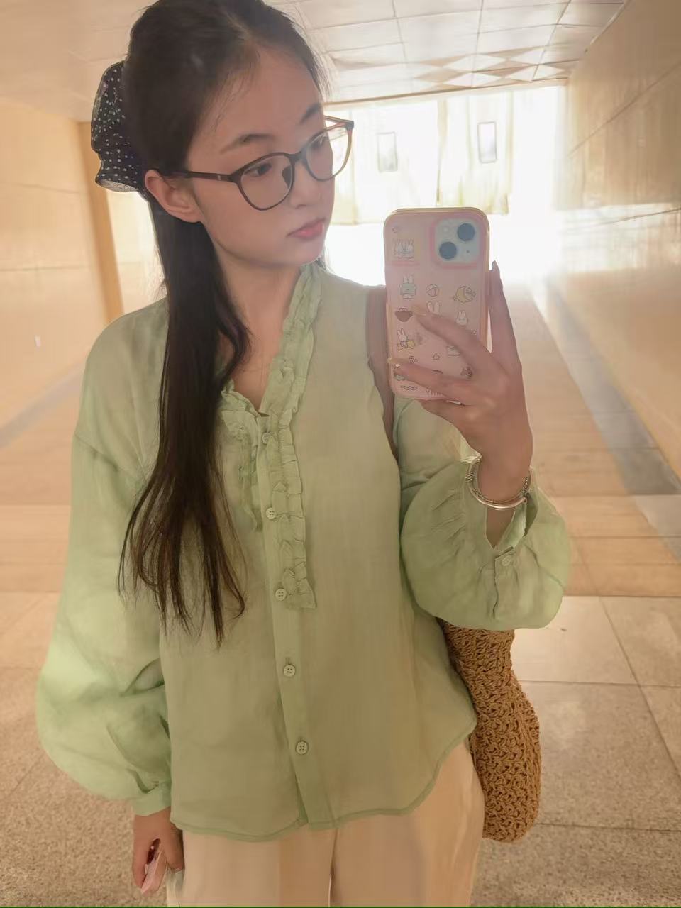 照镜子